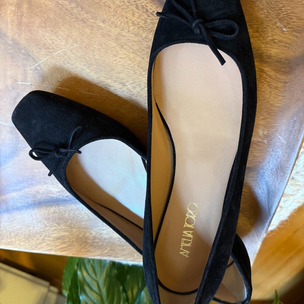 Sexy suade Amelia Toro flats